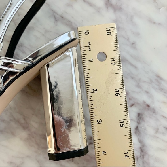 Marc Fisher Doster Slingback Block Heels Pumps in Metallic Silver 6 - Picture 11 of 11